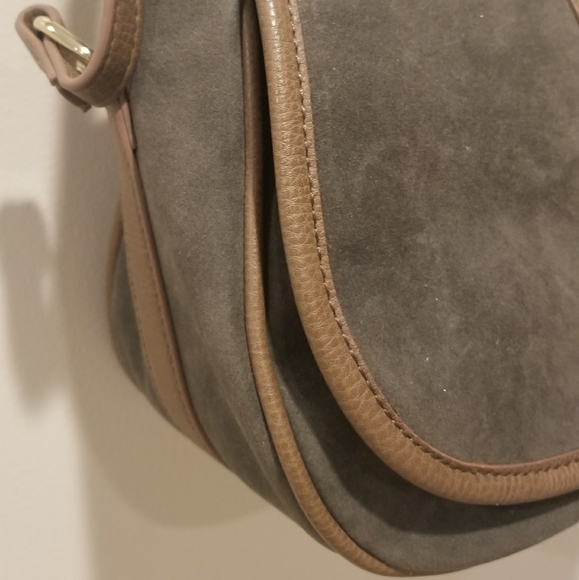 💖💥New to the closet💥💖NWOT Olive green Suede handbag - Picture 10 of 15